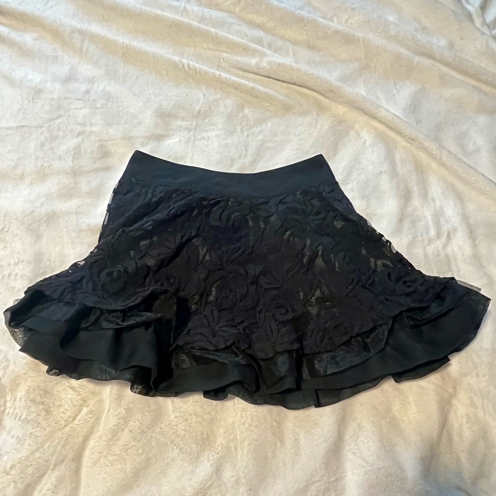 Guess Floral Lace Black Mini Skirt